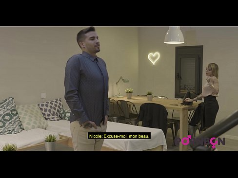 ❤️ PORNBCN 4K 一个成熟的女人与大乳房要肛门性交年轻的男妓与大阴茎口交amortism硬他妈的手工作狗风格阴部舔高潮法语字幕 Porno﹏﹏